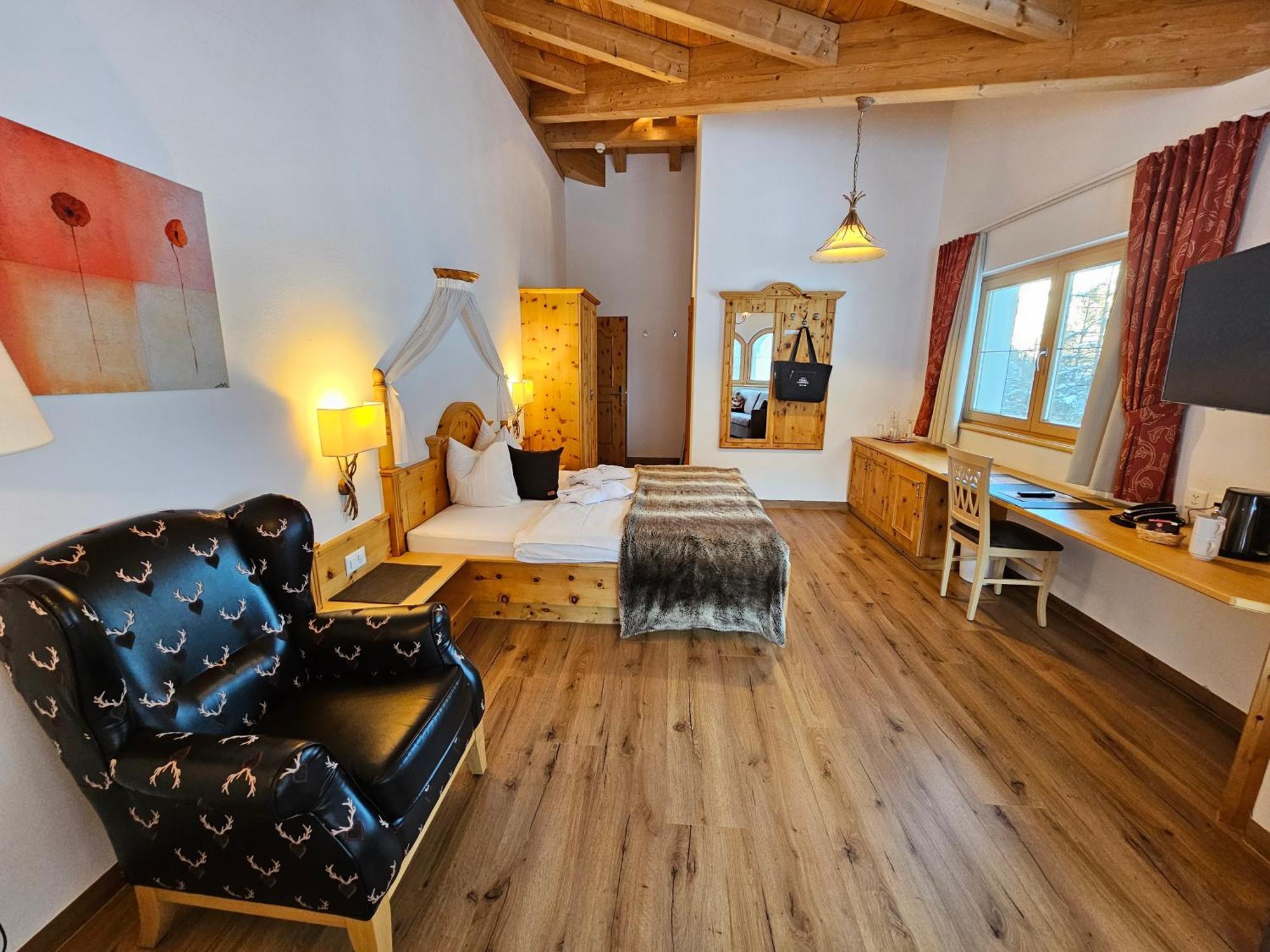 Chasa Castello Relax & Spa Замнаун Экстерьер фото