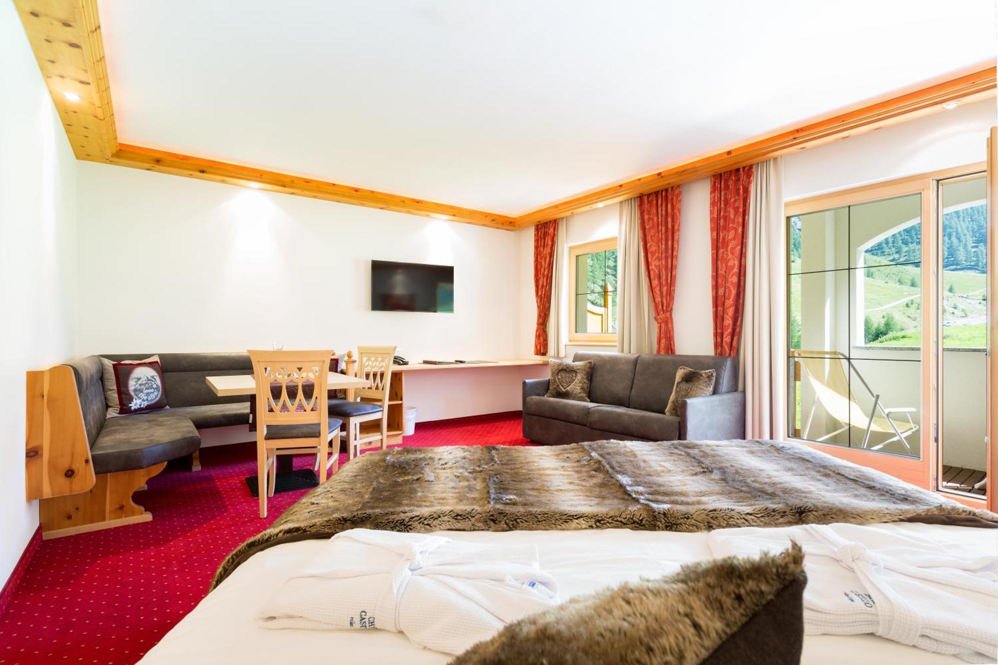Chasa Castello Relax & Spa Замнаун Номер фото