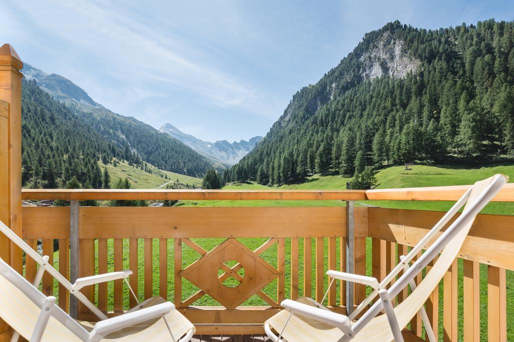 Chasa Castello Relax & Spa Замнаун Номер фото